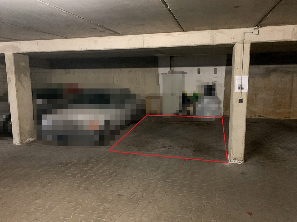 Tiefgaragenstellplatz
