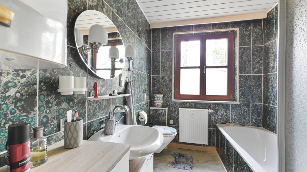 Badezimmer 1. OG links