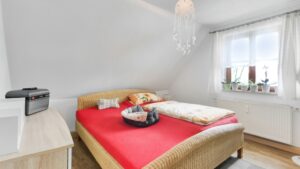 Schlafzimmer DG