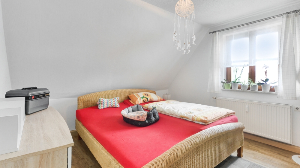 Schlafzimmer DG