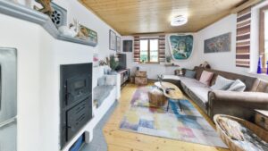 Wohnzimmer 1. OG rechts