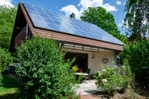 Südansicht mit PV Anlage