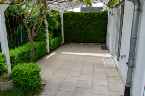 überdachte Terrasse