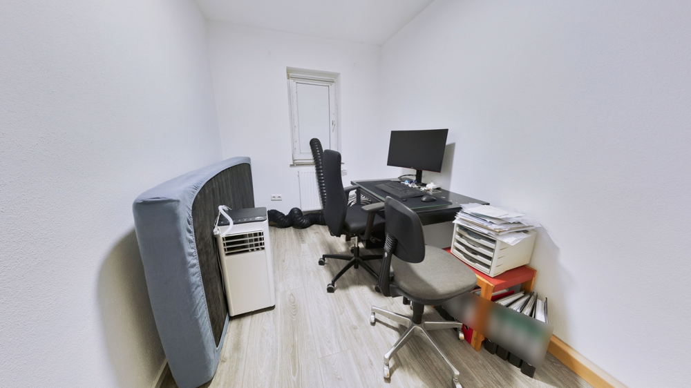 Kinder-/Arbeitszimmer