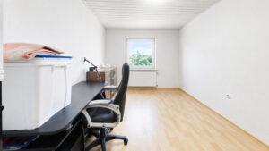 Büro / Kinderzimmer