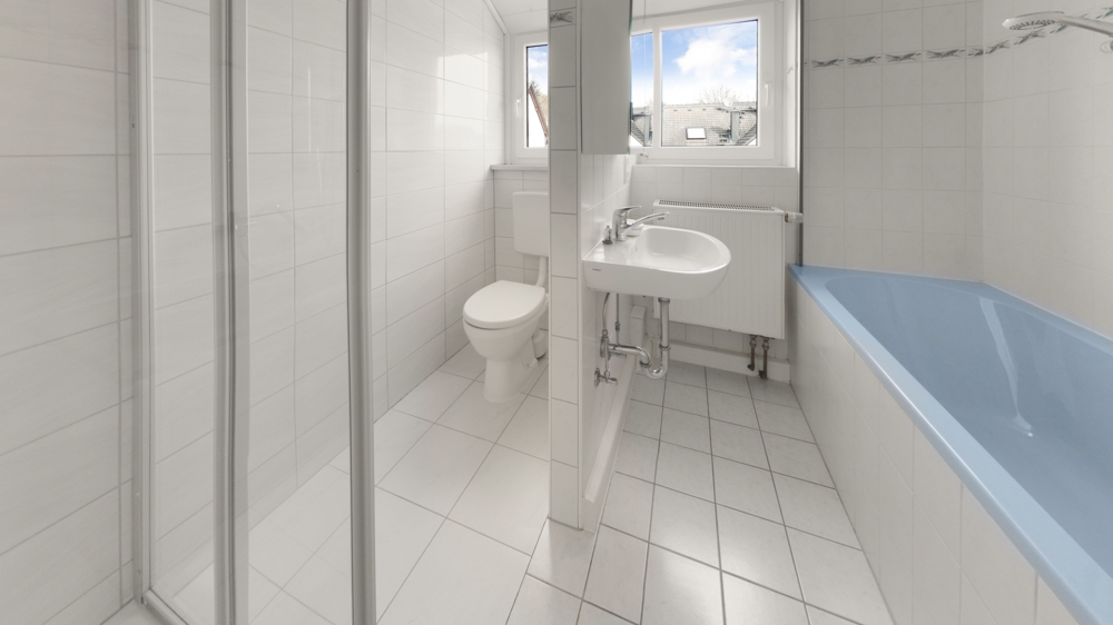 Badezimmer DG