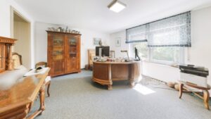 Arbeitszimmer